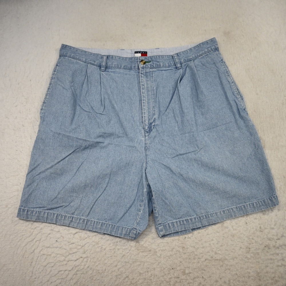Vintage Tommy Hilfiger Chambray Denim Shorts Mens 38 Blue Pleated Light Wash